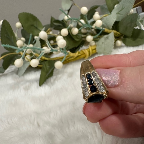 14K White Gold Sapphire & Diamond Ring - Picture 7 of 13